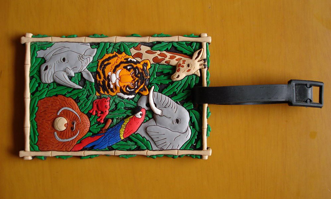 宁德博尼箱包CMS网站开发案例